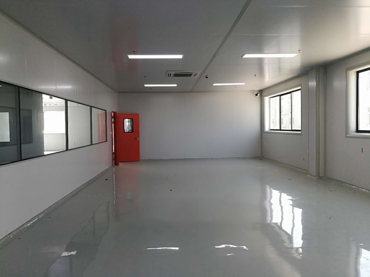 祝賀!南陽標點凈化裝修項目順利竣工！